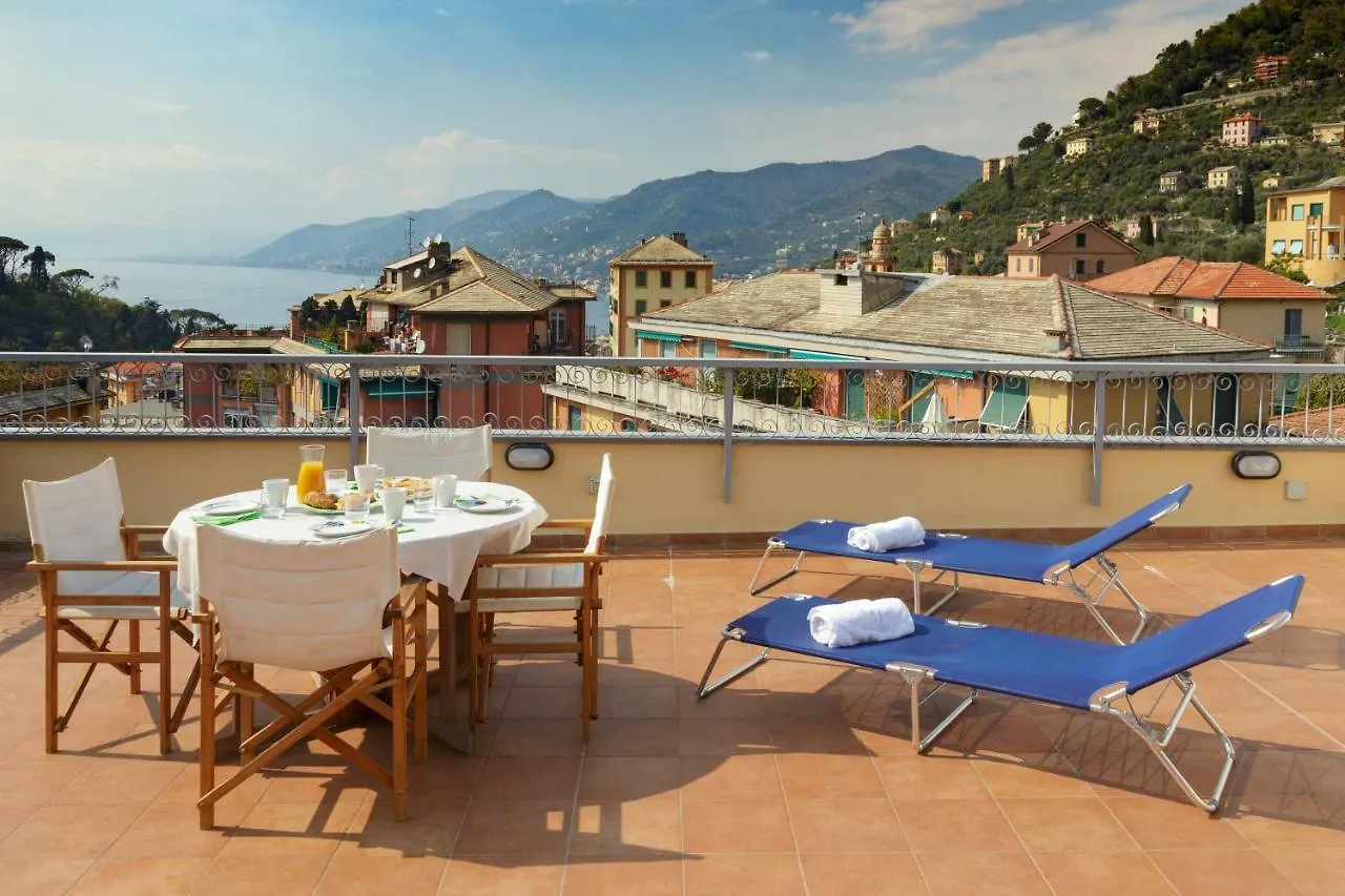 Casa Sophie- Big Terrace Sea View & Private Parking Apartment Camogli